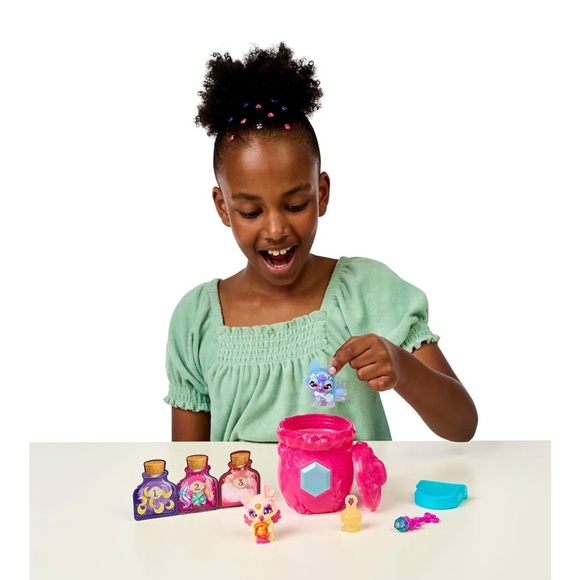 Magic Mixies Mixlings 2 Pack Cauldron with Magical Fizz - Picture 6 of 6